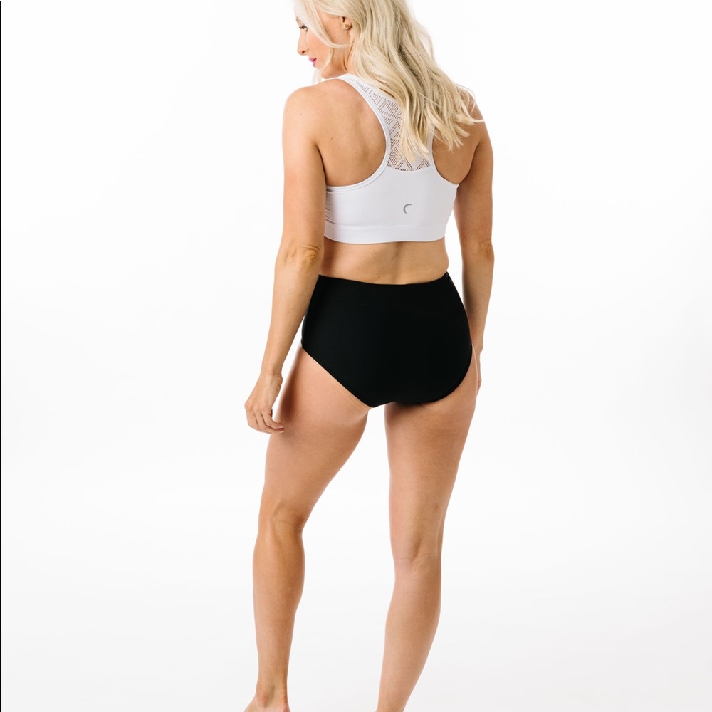 Swim button you’ll love and need - Picture 5 of 6